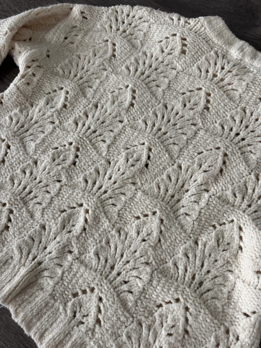 🌼AERIE🌼 Cream Pointelle Open-Knit Sweater, Size S